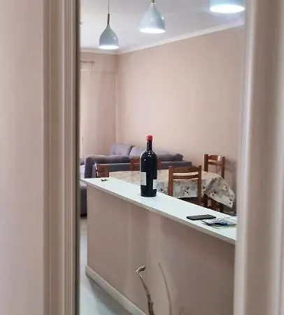 Green Villa Влёра