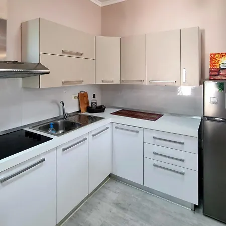 Green Villa Дом отдыха Влёра